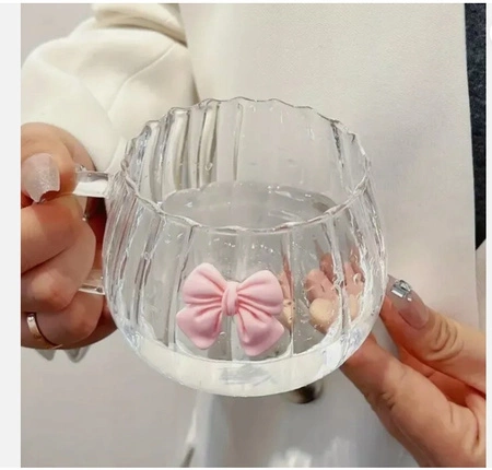 ECARLA filiżanka z uchem z falowanymi ściankami z kokardką 350ml SZK158