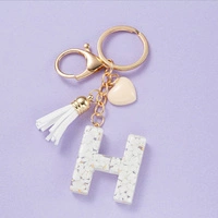 ECARLA brelok do kluczy LITERKA H biała z serca BRL329H