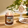 YANKEE CANDLE Home Inspiration Duża świeca w słoiku GINGERBREAD JINGLE 538g