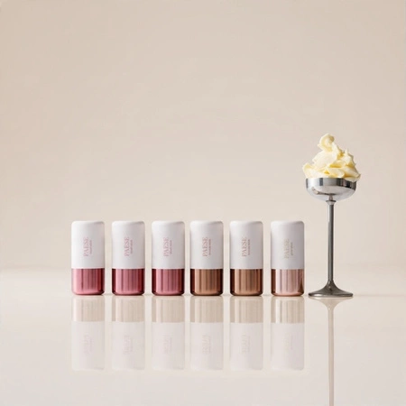 PAESE X Żurwaska Butter Blend masełkowy rozświetlacz do twarzy w sztyfcie 01 Fresco 6g