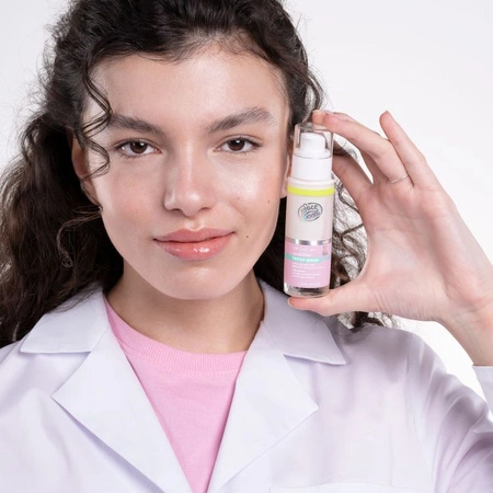 FACEBOOM Bombastic Lab Tinted ochronne serum do twarzy SPF50 30ml