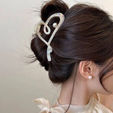 ECARLA spinka do włosów metalowa Serce masa perłowa Biała SP342B