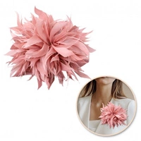 ECARLA broszka ozdobna, spinka do włosów 2w1 Pióra Pudrowy Róż BZ207R