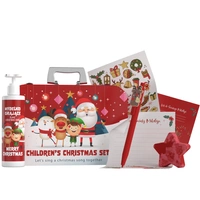 HISKIN Merry Christmas For Kids walizeczka z grającym mydełkiem i nie tylko..