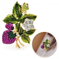 ECARLA broszka ozdobna kryształki dżetowa Poziomki BZ196