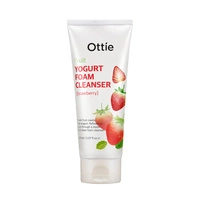 OTTIE Fruit Yogurt Foam Cleanser pianka oczyszczająca do twarzy Stawberry 150ml 