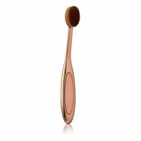 Makeup Revolution szczotka Oval Shape do konturowania