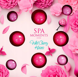 ESTETICA Spa Moments zestaw kul do kąpieli 4x30g, 4x20g Wild Cherry Kisses 